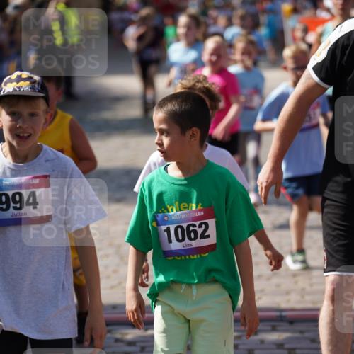 13.06.2025 - Holstenköstenlauf Felixshl http://msf.ph/oto/7925020 13.06.2025 16:22:28 Laufen 164, 329, 333, 341, 342, 343, 351, 355, 356, 486, 867, 896, 994, 1038, 1062, 1175, 1233, 1279, 1334, 1858 meine-sportfotos.de