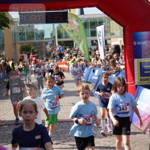 13.06.2025 - Holstenköstenlauf Felixshl http://msf.ph/oto/7925044 13.06.2025 16:22:36 Laufen 123, 164, 343, 354, 355, 356, 489, 606, 720, 868, 869, 886, 890, 895, 896, 987, 991, 997, 1073, 1279, 1334, 1336, 1390, 1936 meine-sportfotos.de