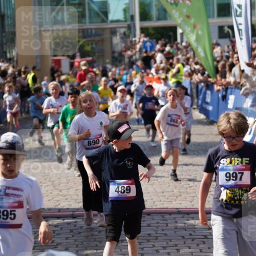 13.06.2025 - Holstenköstenlauf Felixshl http://msf.ph/oto/7925064 13.06.2025 16:22:40 Laufen 45, 50, 123, 125, 214, 225, 347, 354, 489, 606, 720, 868, 869, 881, 886, 887, 890, 895, 987, 991, 997, 1004, 1073, 1138, 1142, 1218, 1279, 1336, 1390, 1823, 1936 meine-sportfotos.de
