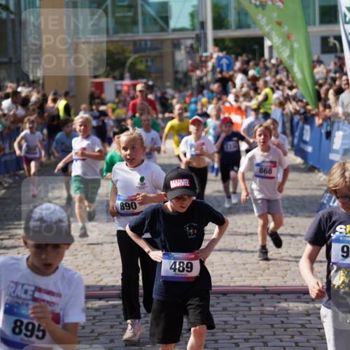 13.06.2025 - Holstenköstenlauf Felixshl http://msf.ph/oto/7925068 13.06.2025 16:22:40 Laufen 45, 50, 123, 125, 214, 225, 347, 354, 489, 606, 720, 868, 869, 881, 886, 887, 890, 895, 987, 991, 997, 1004, 1073, 1138, 1142, 1218, 1279, 1336, 1390, 1823, 1936 meine-sportfotos.de
