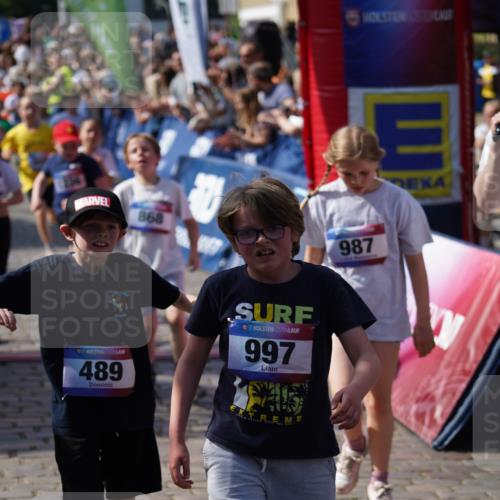 13.06.2025 - Holstenköstenlauf Felixshl http://msf.ph/oto/7925076 13.06.2025 16:22:42 Laufen 45, 50, 123, 125, 214, 225, 347, 354, 489, 606, 720, 868, 869, 881, 886, 887, 890, 895, 987, 991, 1004, 1073, 1138, 1142, 1218, 1336, 1390, 1823, 1866, 1936 meine-sportfotos.de