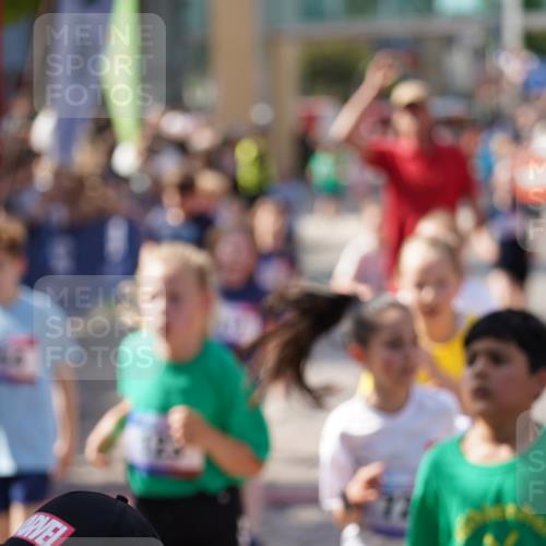 13.06.2025 - Holstenköstenlauf Felixshl http://msf.ph/oto/7925089 13.06.2025 16:22:45 Laufen 45, 50, 123, 125, 214, 225, 347, 354, 606, 608, 720, 868, 869, 881, 886, 887, 991, 1004, 1073, 1138, 1142, 1218, 1336, 1390, 1804, 1823, 1866, 1936 meine-sportfotos.de