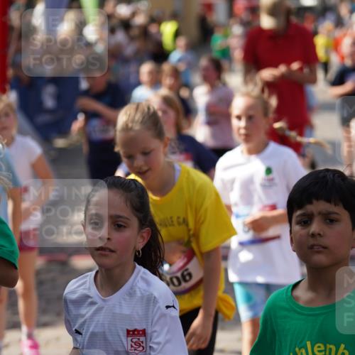 13.06.2025 - Holstenköstenlauf Felixshl http://msf.ph/oto/7925093 13.06.2025 16:22:46 Laufen 45, 50, 123, 125, 214, 225, 347, 354, 606, 608, 720, 869, 880, 881, 886, 887, 991, 1004, 1073, 1138, 1142, 1218, 1336, 1390, 1804, 1823, 1866, 1936 meine-sportfotos.de