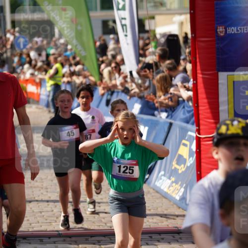 13.06.2025 - Holstenköstenlauf Felixshl http://msf.ph/oto/7925095 13.06.2025 16:22:48 Laufen 45, 50, 123, 125, 214, 225, 347, 603, 606, 608, 869, 880, 881, 886, 887, 1004, 1138, 1142, 1179, 1218, 1804, 1813, 1823, 1866 meine-sportfotos.de