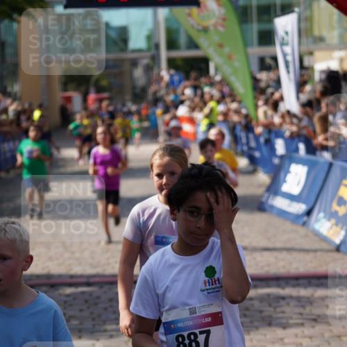 13.06.2025 - Holstenköstenlauf Felixshl http://msf.ph/oto/7925132 13.06.2025 16:22:54 Laufen 109, 603, 608, 612, 621, 880, 1059, 1179, 1276, 1278, 1345, 1394, 1804, 1813 meine-sportfotos.de