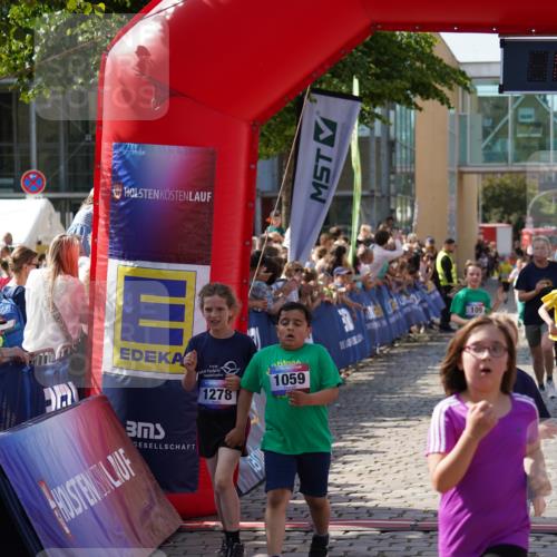 13.06.2025 - Holstenköstenlauf Felixshl http://msf.ph/oto/7925142 13.06.2025 16:22:58 Laufen 109, 603, 612, 621, 880, 1059, 1074, 1178, 1179, 1226, 1276, 1278, 1345, 1394, 1813 meine-sportfotos.de