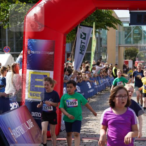13.06.2025 - Holstenköstenlauf Felixshl http://msf.ph/oto/7925147 13.06.2025 16:22:58 Laufen 109, 603, 612, 621, 880, 1059, 1074, 1178, 1179, 1226, 1276, 1278, 1345, 1394, 1813 meine-sportfotos.de