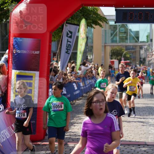 13.06.2025 - Holstenköstenlauf Felixshl http://msf.ph/oto/7925150 13.06.2025 16:22:58 Laufen 109, 603, 612, 621, 880, 1059, 1074, 1178, 1179, 1226, 1276, 1278, 1345, 1394, 1813 meine-sportfotos.de