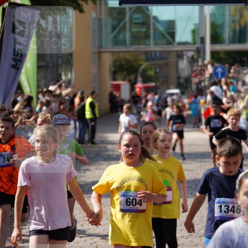 13.06.2025 - Holstenköstenlauf Felixshl http://msf.ph/oto/7925214 13.06.2025 16:23:12 Laufen 330, 497, 604, 615, 730, 732, 745, 746, 883, 885, 981, 1076, 1227, 1229, 1281, 1346, 1420, 1422, 1423 meine-sportfotos.de