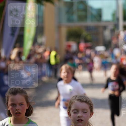 13.06.2025 - Holstenköstenlauf Felixshl http://msf.ph/oto/7925229 13.06.2025 16:23:16 Laufen 226, 327, 330, 497, 615, 728, 730, 745, 883, 885, 1076, 1220, 1227, 1229, 1281, 1422, 1423 meine-sportfotos.de