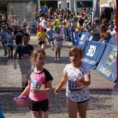 13.06.2025 - Holstenköstenlauf Felixshl http://msf.ph/oto/7925277 13.06.2025 16:23:25 Laufen 221, 226, 327, 359, 616, 728, 750, 870, 988, 1006, 1220, 1337, 1342 meine-sportfotos.de