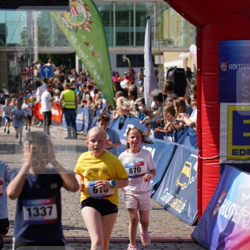 13.06.2025 - Holstenköstenlauf Felixshl http://msf.ph/oto/7925298 13.06.2025 16:23:28 Laufen 221, 359, 483, 616, 725, 750, 870, 988, 1000, 1006, 1337, 1342 meine-sportfotos.de