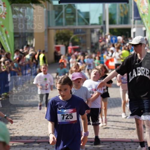 13.06.2025 - Holstenköstenlauf Felixshl http://msf.ph/oto/7925361 13.06.2025 16:23:38 Laufen 163, 332, 336, 337, 483, 725, 727, 741, 756, 878, 879, 989, 995, 1000, 1174, 1225, 1321, 1327, 1329 meine-sportfotos.de