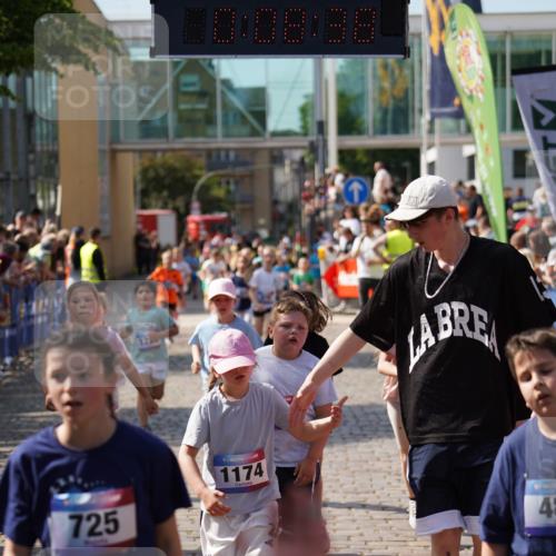 13.06.2025 - Holstenköstenlauf Felixshl http://msf.ph/oto/7925365 13.06.2025 16:23:39 Laufen 163, 332, 336, 337, 480, 483, 725, 727, 741, 756, 878, 879, 989, 995, 1174, 1180, 1225, 1321, 1327, 1329 meine-sportfotos.de