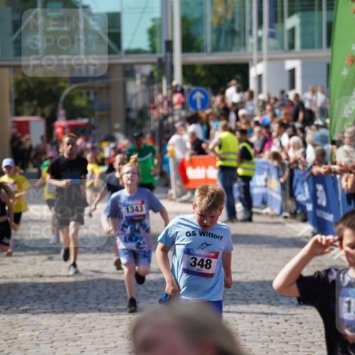 13.06.2025 - Holstenköstenlauf Felixshl http://msf.ph/oto/7925434 13.06.2025 16:23:59 Laufen 348, 478, 481, 607, 614, 1055, 1221, 1222, 1343, 1392, 1426 meine-sportfotos.de