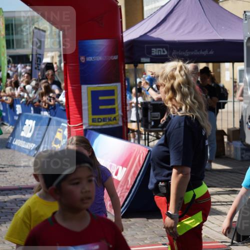 13.06.2025 - Holstenköstenlauf Felixshl http://msf.ph/oto/7925507 13.06.2025 16:24:17 Laufen 165, 719, 1056, 1063, 1318 meine-sportfotos.de