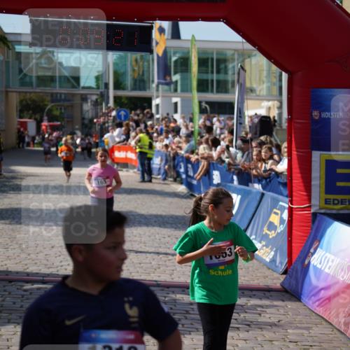 13.06.2025 - Holstenköstenlauf Felixshl http://msf.ph/oto/7925521 13.06.2025 16:24:22 Laufen 165, 719, 1056, 1063 meine-sportfotos.de