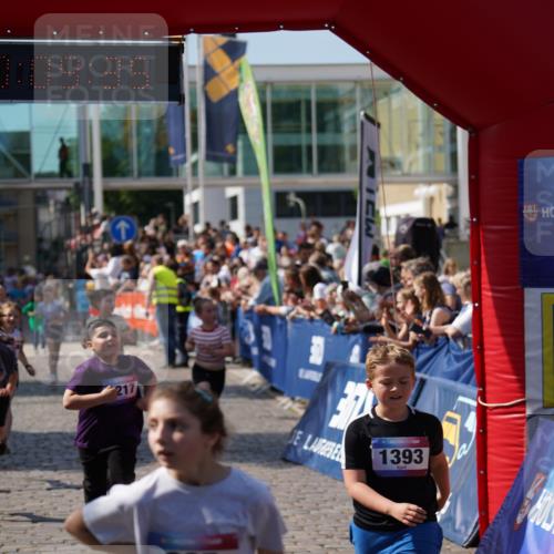 13.06.2025 - Holstenköstenlauf Felixshl http://msf.ph/oto/7925563 13.06.2025 16:24:36 Laufen 734, 738, 985, 986, 1069, 1217, 1219, 1393, 1856, 1880 meine-sportfotos.de