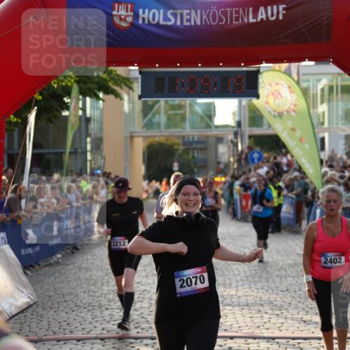 13.06.2025 - Holstenköstenlauf Felixshl http://msf.ph/oto/7925615 13.06.2025 20:09:18 Laufen 2070, 2212, 2240, 2242, 2402, 2805, 3176, 3179 meine-sportfotos.de