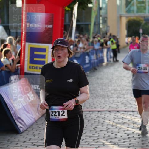 13.06.2025 - Holstenköstenlauf Felixshl http://msf.ph/oto/7925633 13.06.2025 20:09:21 Laufen 2212, 2240, 2242, 2805, 3176, 3179 meine-sportfotos.de