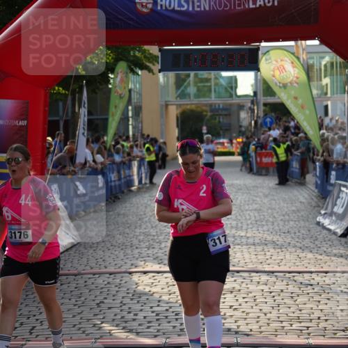 13.06.2025 - Holstenköstenlauf Felixshl http://msf.ph/oto/7925665 13.06.2025 20:09:30 Laufen 2475 meine-sportfotos.de