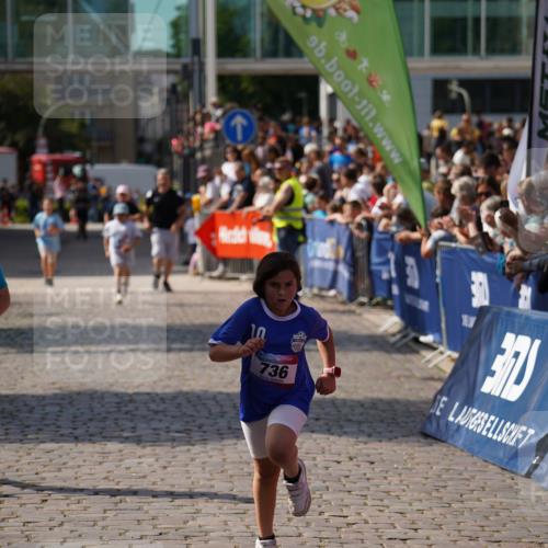 13.06.2025 - Holstenköstenlauf Felixshl http://msf.ph/oto/7925738 13.06.2025 16:25:19 Laufen 724, 736 meine-sportfotos.de