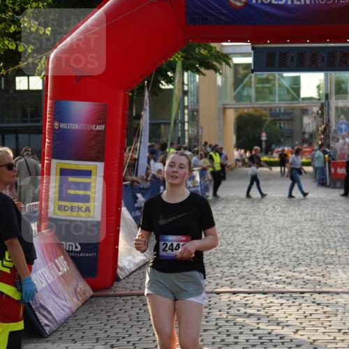 13.06.2025 - Holstenköstenlauf Felixshl http://msf.ph/oto/7925775 13.06.2025 20:10:18 Laufen 2441 meine-sportfotos.de