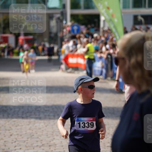 13.06.2025 - Holstenköstenlauf Felixshl http://msf.ph/oto/7925790 13.06.2025 16:25:42 Laufen 835, 1339 meine-sportfotos.de