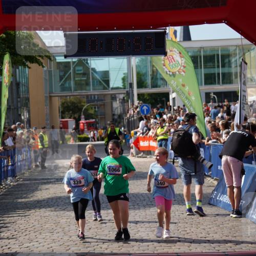 13.06.2025 - Holstenköstenlauf Felixshl http://msf.ph/oto/7925814 13.06.2025 16:25:54 Laufen 339, 340, 835, 1066, 1328 meine-sportfotos.de
