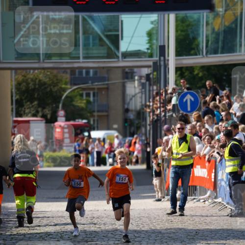 13.06.2025 - Holstenköstenlauf Felixshl http://msf.ph/oto/7925836 13.06.2025 16:35:05 Laufen 150, 151 meine-sportfotos.de