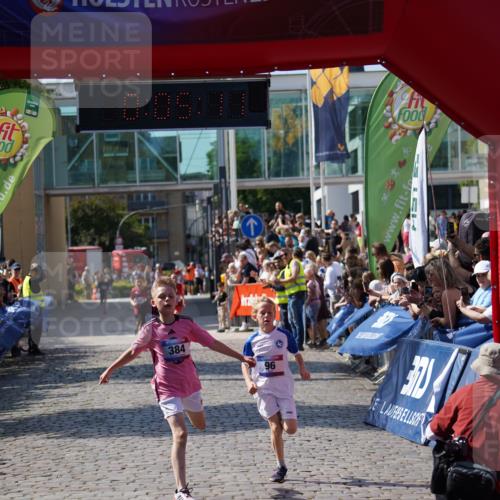 13.06.2025 - Holstenköstenlauf Felixshl http://msf.ph/oto/7925880 13.06.2025 16:35:25 Laufen 96, 384, 1091, 1125, 1417 meine-sportfotos.de