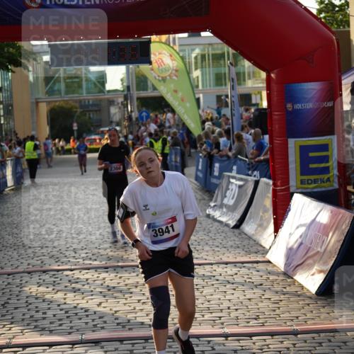 13.06.2025 - Holstenköstenlauf Felixshl http://msf.ph/oto/7925881 13.06.2025 20:11:35 Laufen 2366, 3701, 3941 meine-sportfotos.de