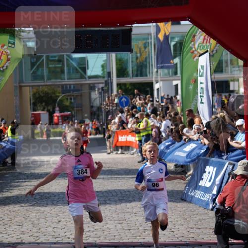 13.06.2025 - Holstenköstenlauf Felixshl http://msf.ph/oto/7925889 13.06.2025 16:35:26 Laufen 96, 384, 1091, 1125, 1417 meine-sportfotos.de