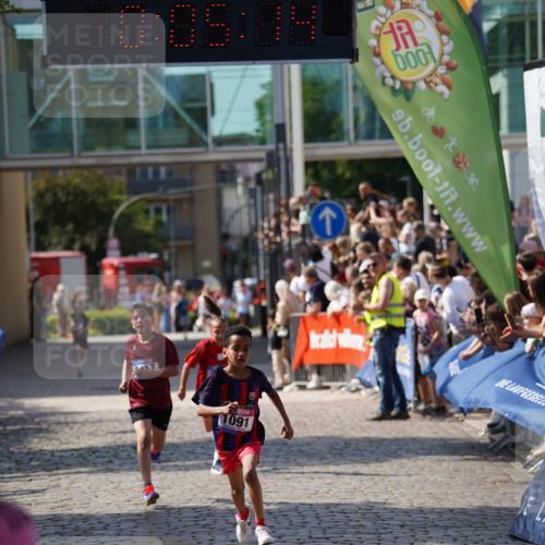 13.06.2025 - Holstenköstenlauf Felixshl http://msf.ph/oto/7925896 13.06.2025 16:35:28 Laufen 96, 384, 1091, 1125, 1417 meine-sportfotos.de