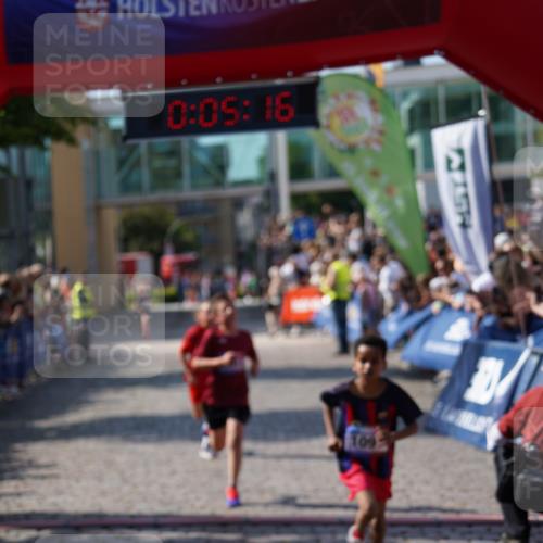 13.06.2025 - Holstenköstenlauf Felixshl http://msf.ph/oto/7925910 13.06.2025 16:35:30 Laufen 96, 1091, 1125, 1417 meine-sportfotos.de