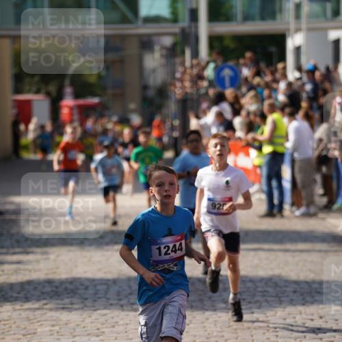 13.06.2025 - Holstenköstenlauf Felixshl http://msf.ph/oto/7925957 13.06.2025 16:35:48 Laufen 147, 235, 392, 925, 1095, 1244, 1429 meine-sportfotos.de