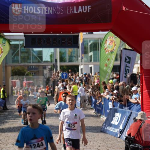 13.06.2025 - Holstenköstenlauf Felixshl http://msf.ph/oto/7925971 13.06.2025 16:35:50 Laufen 147, 235, 392, 792, 925, 1095, 1244, 1429 meine-sportfotos.de
