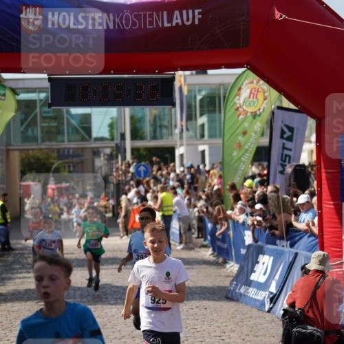 13.06.2025 - Holstenköstenlauf Felixshl http://msf.ph/oto/7925975 13.06.2025 16:35:50 Laufen 147, 235, 392, 792, 925, 1095, 1244, 1429 meine-sportfotos.de