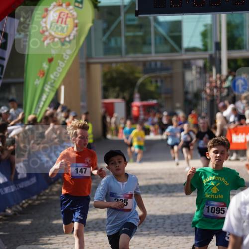 13.06.2025 - Holstenköstenlauf Felixshl http://msf.ph/oto/7925981 13.06.2025 16:35:52 Laufen 82, 147, 235, 383, 392, 653, 792, 925, 1095, 1244, 1429 meine-sportfotos.de