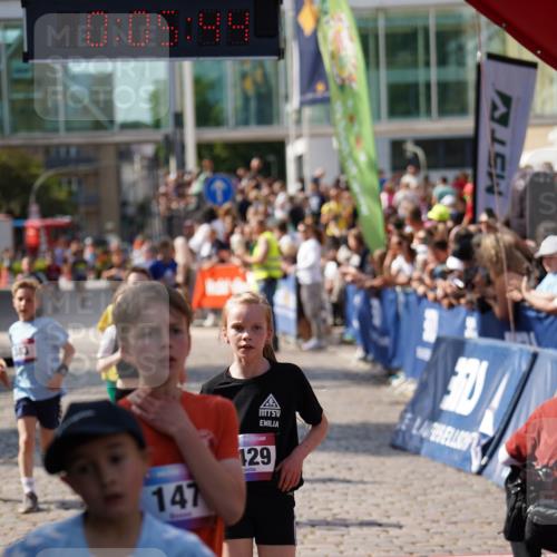 13.06.2025 - Holstenköstenlauf Felixshl http://msf.ph/oto/7926007 13.06.2025 16:35:58 Laufen 82, 147, 383, 518, 525, 653, 770, 792, 1429 meine-sportfotos.de
