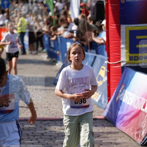 13.06.2025 - Holstenköstenlauf Felixshl http://msf.ph/oto/7926059 13.06.2025 16:36:15 Laufen 94, 233, 382, 387, 391, 515, 520, 631, 646, 654, 898, 911, 1128, 1868 meine-sportfotos.de