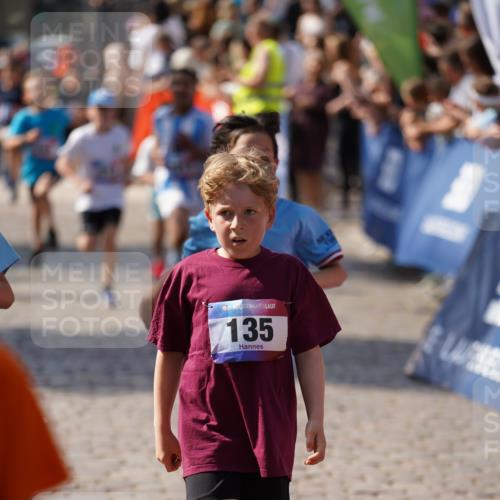 13.06.2025 - Holstenköstenlauf Felixshl http://msf.ph/oto/7926110 13.06.2025 16:36:26 Laufen 77, 135, 376, 387, 388, 391, 510, 529, 764, 765, 775, 918, 920, 1011, 1358 meine-sportfotos.de