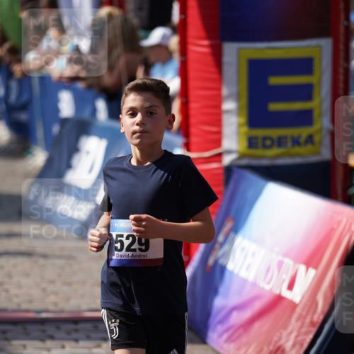 13.06.2025 - Holstenköstenlauf Felixshl http://msf.ph/oto/7926144 13.06.2025 16:36:33 Laufen 77, 367, 389, 499, 510, 521, 528, 529, 635, 644, 764, 765, 775, 918, 920, 1017, 1132, 1236, 1269, 1358, 1405 meine-sportfotos.de