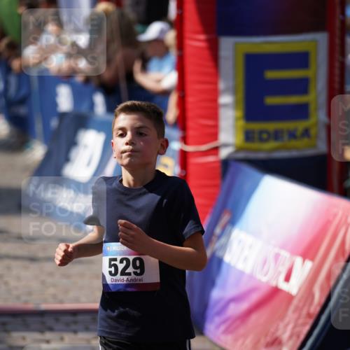13.06.2025 - Holstenköstenlauf Felixshl http://msf.ph/oto/7926146 13.06.2025 16:36:34 Laufen 46, 367, 389, 499, 510, 521, 528, 529, 635, 644, 765, 772, 775, 918, 1017, 1132, 1236, 1269, 1358, 1405 meine-sportfotos.de