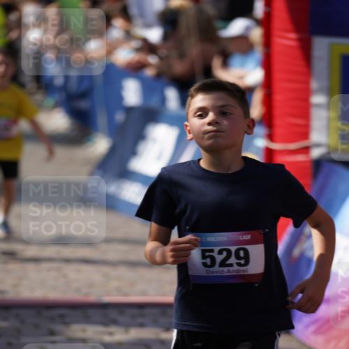 13.06.2025 - Holstenköstenlauf Felixshl http://msf.ph/oto/7926148 13.06.2025 16:36:34 Laufen 46, 367, 389, 499, 510, 521, 528, 529, 635, 644, 765, 772, 775, 918, 1017, 1132, 1236, 1269, 1358, 1405 meine-sportfotos.de