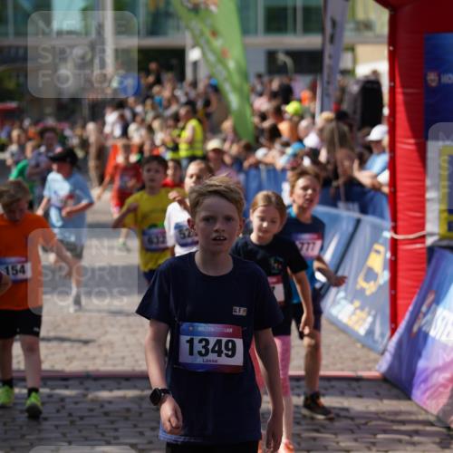 13.06.2025 - Holstenköstenlauf Felixshl http://msf.ph/oto/7926232 13.06.2025 16:36:53 Laufen 21, 25, 58, 61, 154, 381, 517, 522, 523, 632, 777, 789, 793, 899, 1015, 1026, 1131, 1238, 1273, 1353 meine-sportfotos.de