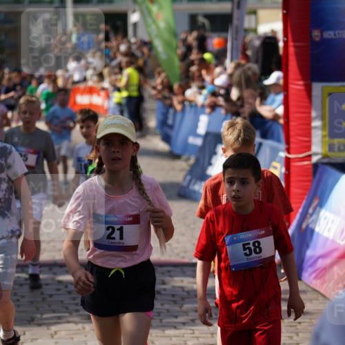 13.06.2025 - Holstenköstenlauf Felixshl http://msf.ph/oto/7926272 13.06.2025 16:37:00 Laufen 25, 61, 380, 386, 793, 908, 917, 1026, 1077, 1131, 1247, 1270, 1273 meine-sportfotos.de