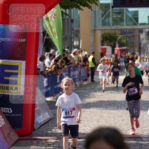 13.06.2025 - Holstenköstenlauf Felixshl http://msf.ph/oto/7926327 13.06.2025 16:37:10 Laufen 148, 375, 379, 508, 511, 630, 906, 908, 917, 1019, 1079, 1133, 1171 meine-sportfotos.de