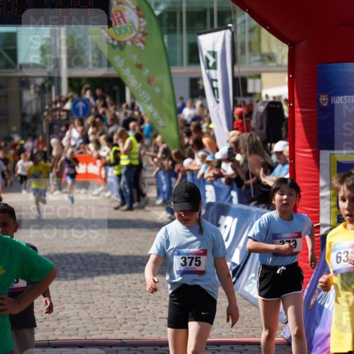 13.06.2025 - Holstenköstenlauf Felixshl http://msf.ph/oto/7926349 13.06.2025 16:37:18 Laufen 148, 369, 375, 379, 630, 647, 657, 1019, 1098, 1129, 1133, 1170, 1171, 1274 meine-sportfotos.de