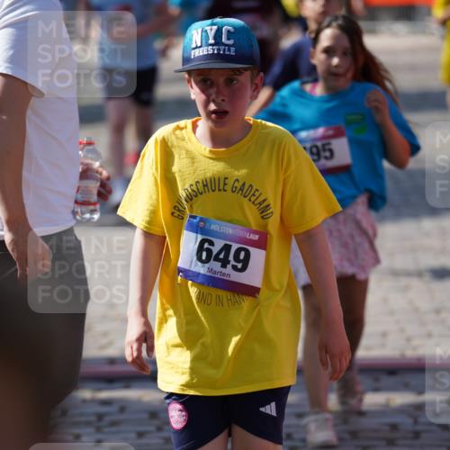 13.06.2025 - Holstenköstenlauf Felixshl http://msf.ph/oto/7926422 13.06.2025 16:37:34 Laufen 149, 370, 390, 504, 532, 640, 649, 656, 767, 776, 787, 795, 900, 901, 1012, 1021, 1022, 1080, 1090, 1101, 1271, 1821, 1862, 1930 meine-sportfotos.de